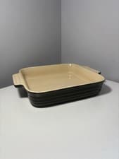 Image of Le Creuset Classic Stoneware Square Dish 23cm – Satin Black