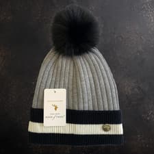 Image of Womens Luxury Bobble Beanie Hat Warm Pom Pom Ladies Wooly