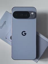 Image of Google Pixel 10 Pro XL - 256GB - Moonstone (Unlocked)