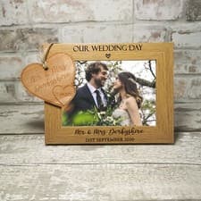 Image of Personalised Engraved Mr and Mrs Wedding Photo Frame | For 7 x 5 Picture | Weddi