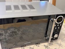 Image of Daewoo 800W  Digital Modern Microwave Mirrored door 5 Power Levels 20L Silver