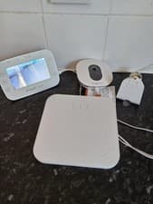 Image of Angelcare 3-in-1 Sensasure Baby Movement Monitor with Video, 4 White AC7327