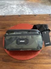 Image of Oakley Camo Fanny Bag. Adjustable Strap . New .