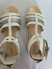 Image of Geox J Sandal Karly Girl Flat, Beige, 3 UK kids EU36.