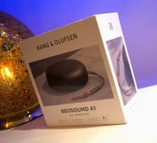 Image of Bang & Olufsen Beosound A1 2nd gen Black B&O Portable Bluetooth speaker (757)