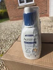 Image of Aveeno Skin Relief Moisturising Lotion 6 x 300ml