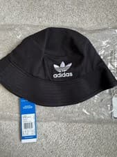 Image of AWESOME ADIDAS BLACK BUCKET HAT - EMBROIDERED TREFOIL LOGO - ONE SIZE