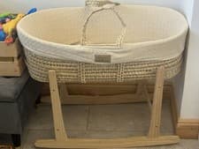 Image of Clair de Lune Organic Palm Moses Basket With Natural Rocking Stand 75 x 28 cm