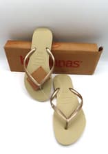 Image of Havaianas Slim Flip Flops Women’s Size 6 - 7 Rose Gold  Same Day Dispatch 