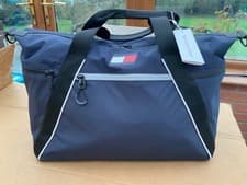 Image of Tommy Hilfiger Sports Core Duffel Bag Desert Sky New RRP £115 46cm x 30 x 24cm