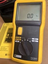 Image of Chauvin Arnoux CA 6521 Megohmmeter Multimeter with Case and Instructions Working