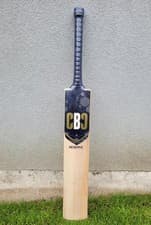 Image of Cricket bat- Grade 1 Adult Cricket Bat, Brand New, Light weight 2.6lb Sealed