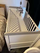 Image of Tutti Bambini Rio Cot Bed with Cot Top Changer with Mattress - White...