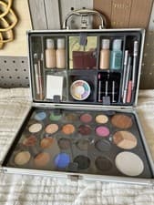 Image of OFRA PRO Professional Makeup Kit Set Cosmetologists Portfolio Small Light/Medium