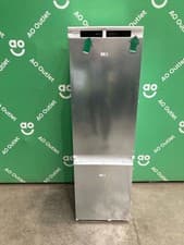 Image of Bosch Integrated Fridge Freezer 60/40 White E Rated KIN86VSE0G #LF126310