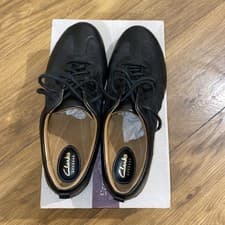 Image of Ladies Women Clarks Black leather shoes UK size 8 D