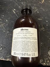 Image of Davines Alchemic Shampoo Golden 280ml