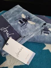 Image of 2x JOULES "BOTANICAL BEE" NAVY 100% COTTON TOWEL SET - Bath & Hand Towels BNWT