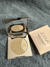 Image of ZOEVA Radiant Bronzer and Highlighter Duo