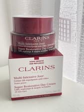 Image of Clarins Super Restorative Day Cream - 50ml Sealed