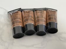 Image of NYX STAY MATTE BUT NOT FLAT LIQUID FOUNDATION SIENNA X4