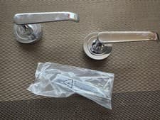 Image of Wickes polished chrome internal door handle sets