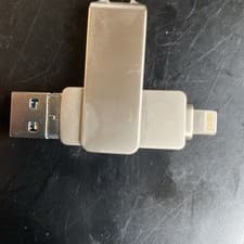 Image of USB Pendrive Opened Only For Testing.