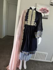 Image of afghan traditional dress