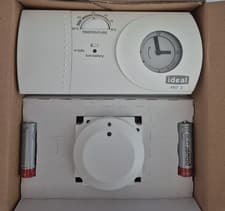Image of IDEAL BOILERS RF MECHANICAL PROGRAMMABLE ROOM THERMOSTAT KIT 207675 - PRT2