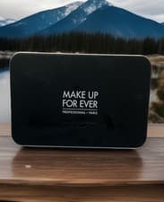 Image of Make Up For Ever Matte Velvet Skin Blurring Powder Foundation Y415 - 0.38oz
