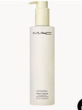 Image of MAC Hyper Real Fresh Canvas Cleansing Oil 200ml