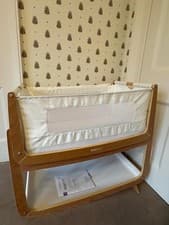 Image of SnuzPod 4 Bedside Crib with Matress, Protector & Anti-Reflux Stand