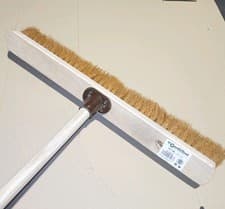 Image of 60CM SOFT BROOM WITH HANDLE HEAVY DUTY POL INSIDE BROOM HOUSE