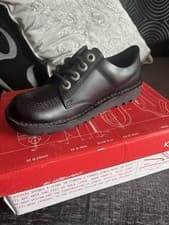 Image of Kickers Low Junior Core Black Leather School Shoes Size Uk 1