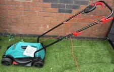 Image of Bosch Rotak 32r Electric Lawnmower Green 4 Wheeled