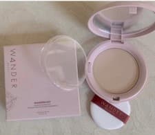 Image of Wander Beauty Wanderlust Powder Foundation in Light | New in Box | Retails $42