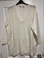 Image of *New* Size 26/28 Yours Ivory Plush Soft Touch V Neck Knitted Longline Jumper