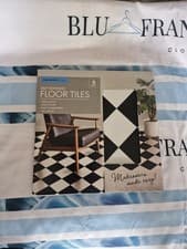 Image of Hannon Decor Self-Adhesive Floor Tiles Peel & Stick 5 Pack