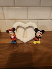 Image of Vintage Disney Japan Mickey and Minnie Mouse Ceramic Heart Picture Frame