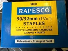 Image of Rapesco 90 Series Staples 32mm length 18 Gauge Galvanised. Divergent Point