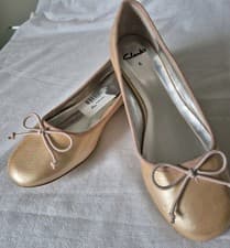 Image of Clarks Ballet Pumps Matalic Pink Uk 5 New Without Box Comfort Fit