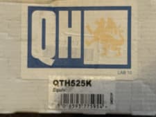 Image of Coolant Thermostat QTH525K Quinton Hazell 6682030075 6682030175 6682030275 New