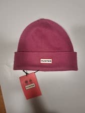 Image of Hunter Play Essential Beanie hat for Women - Purple - New With Tags