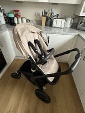 Image of Bugaboo fox 5 Desert Taupe 2in1 Pram (Newest model)