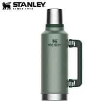 Image of Stanley Legendary Classic Vacuum Flask 470ml 750ml 1L 1.4L 1.9L Green Hot Cold