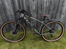 Image of Trek Marlin 6 Gen 3 Mountain Bike 2026 - Hardtail MTB Keswick Green Large 