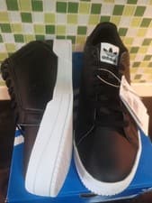 Image of Adidas Court Tourino Trainers Black White Size 10 New Boxed