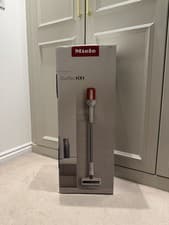 Image of Miele Duoflex HX1 Cordless Stick Vacuum Cleaner - Brilliant White - New & Sealed