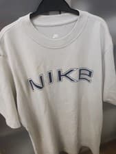 Image of Nike Women's T-Shirt Top Loose Fit Size Small Hq1679-104