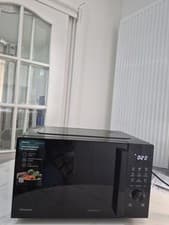 Image of Hisense H25MOBS7HUK Microwave Oven 900W Black, 25L, Freestanding LED Display